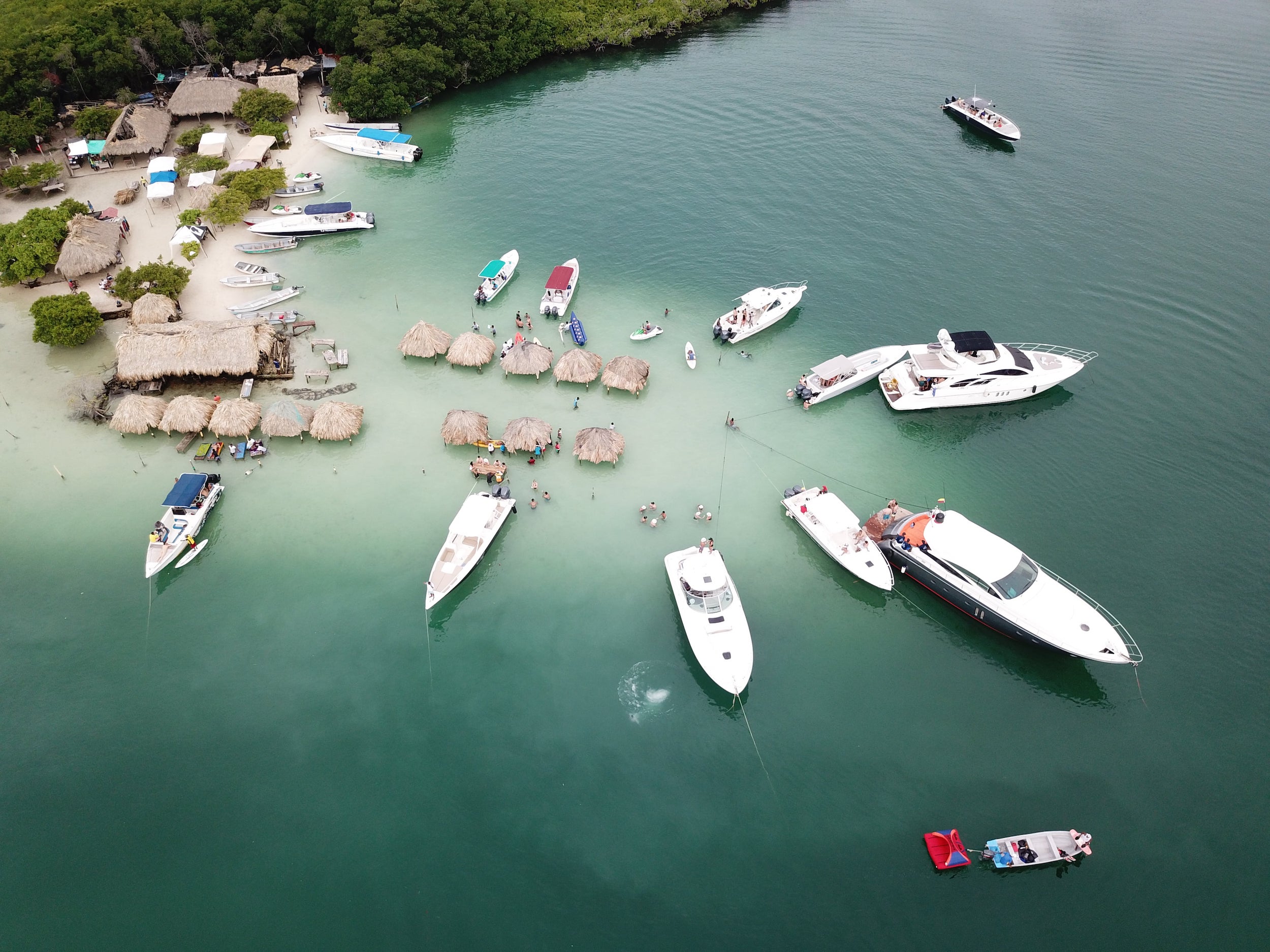 Cartagena Boat Rental Best Pricing on Yachts & Speed Boats [2022]