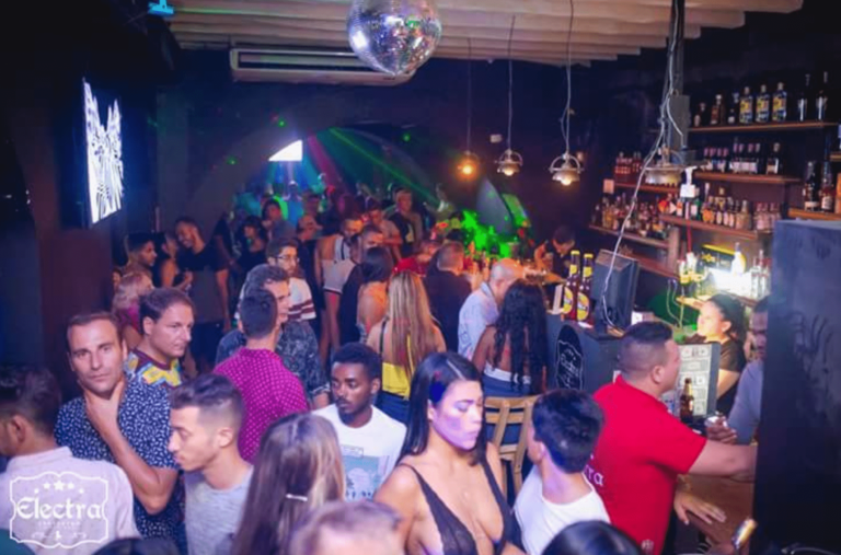 The Best Bars & in Cartagena Colombia [2024]