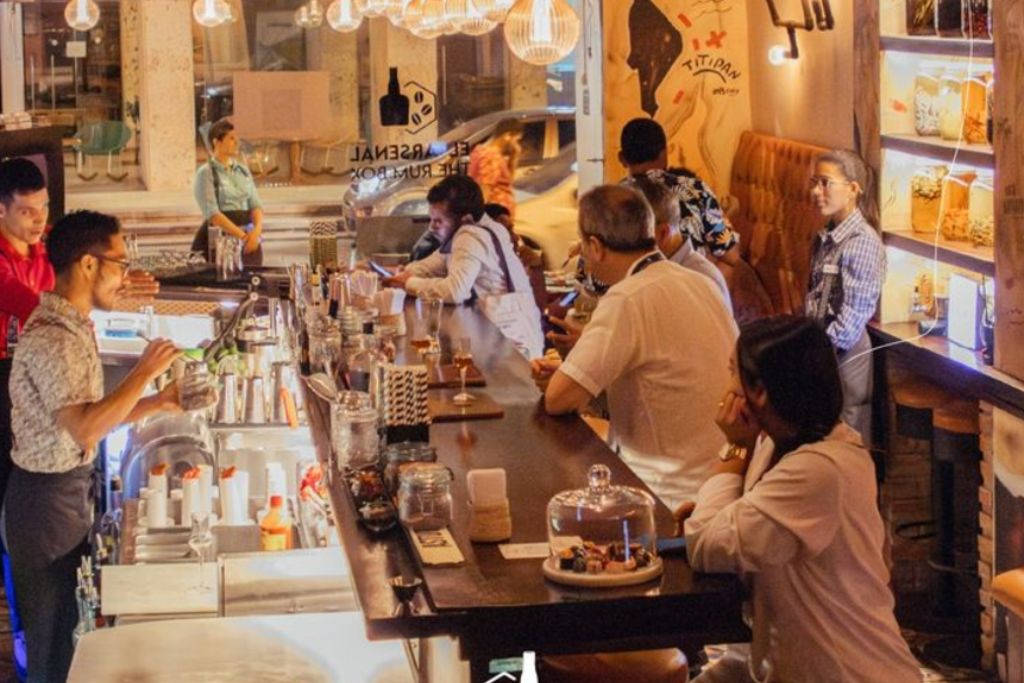 El Arsenal: The Rum Box